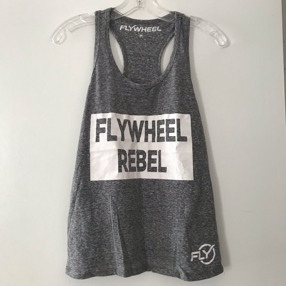 Flywheel tank